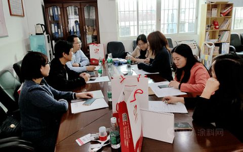 数码彩为南朗小学捐赠外墙涂料