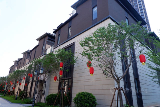 持续“犇”跑，立邦八次蝉联万科A级供应商