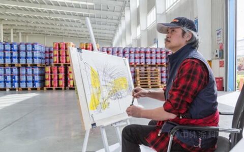 家装教父余静赣再访晨阳水漆，手绘最美晨阳，为水漆点赞！