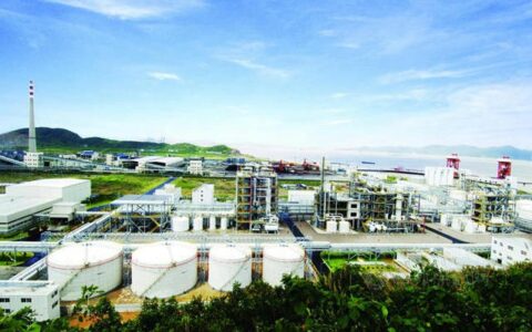 总市值3360亿元，“化工航母”全球产能将扩到320万吨