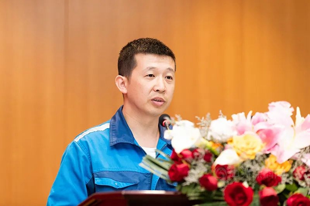 传化集团召开庆祝“五一”国际劳动节大会