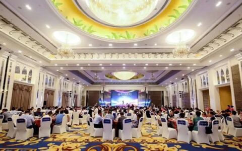 捷报频传，实力非凡| 中华制漆斩获金漆奖重量级品牌大奖！