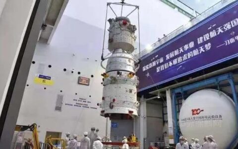逐梦星辰｜百年灯塔助力神舟十二号载人航天飞船腾飞！