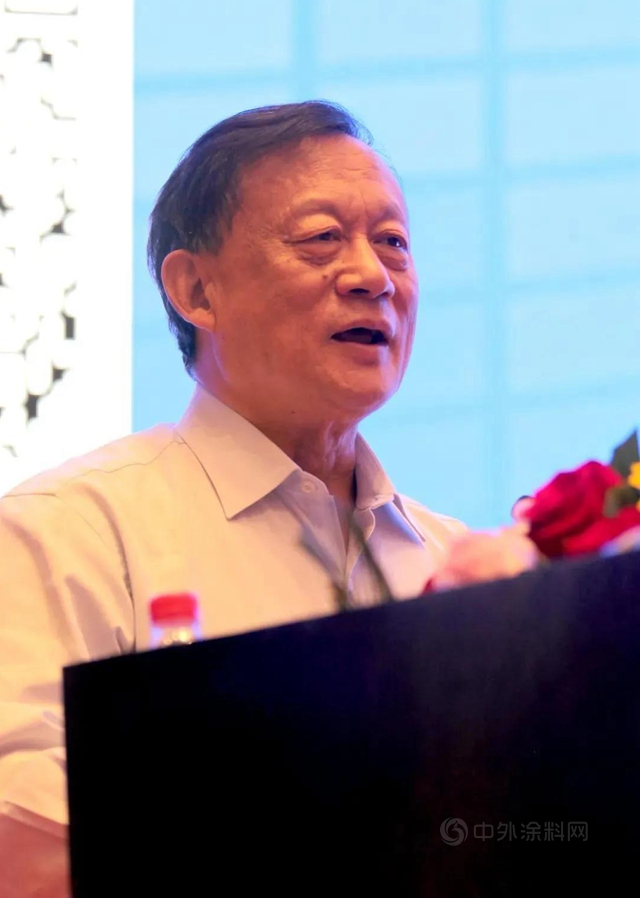 解题“双碳”，集泰化工邹珍凡总经理出席幕墙领军企业家峰会分享集泰经验
