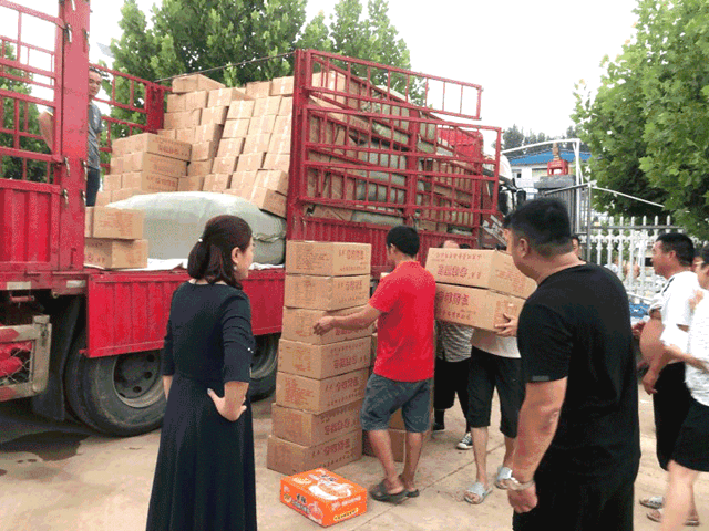 “河”你一起，共渡“南”关——七彩建设多批援豫物资抵达河南
