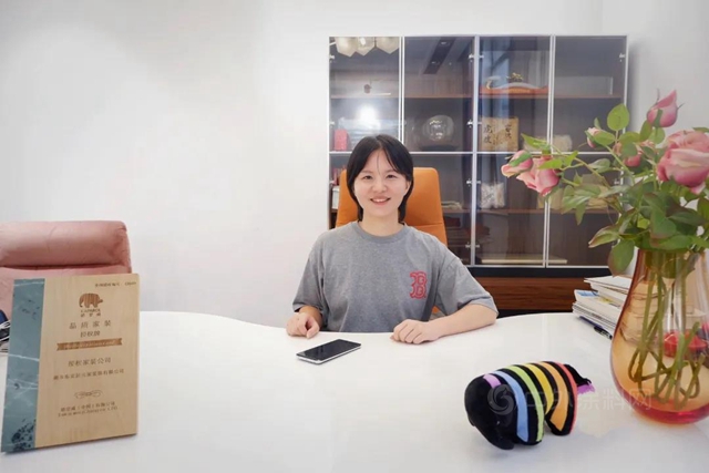 德爱威:美丽新居，自在云家