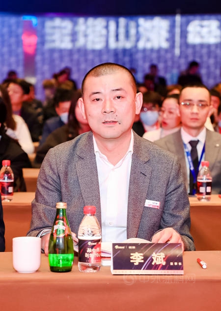 “疫中”超车！宝塔山登顶2021中国百强涂料企业排行榜前50强