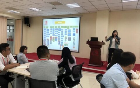 第七期常青藤新员工培训｜老师好！雨虹好！我们好！