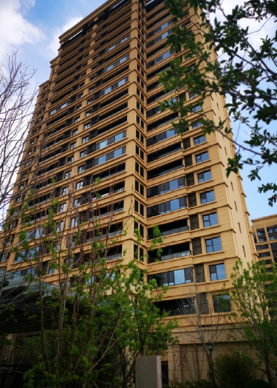 一天两起建筑外保温墙起火事件发生，外墙保温隐患何时休?
