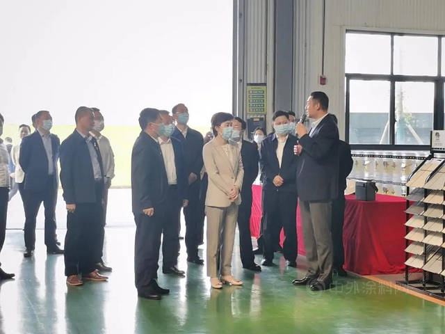 岳阳市委副书记、市长李爱武率队调研德爱威岳阳生产基地