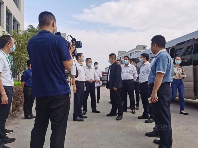 英德市委书记一行莅临三棵树·大禹九鼎清远基地考察调研