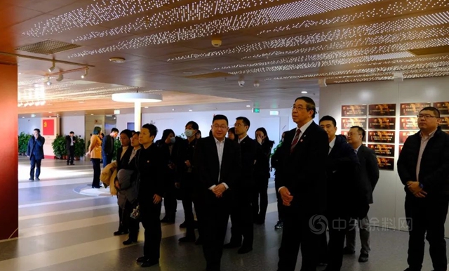 中国建筑防水协会在北新建材举行党建活动并签署战略合作协议！