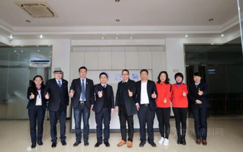 广涂协秘书长吕水列一行走访巴德富集团