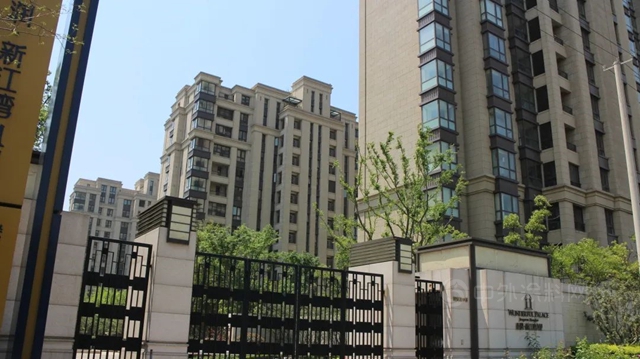 铃鹿荣获华润置地华东大区“优良供应商”