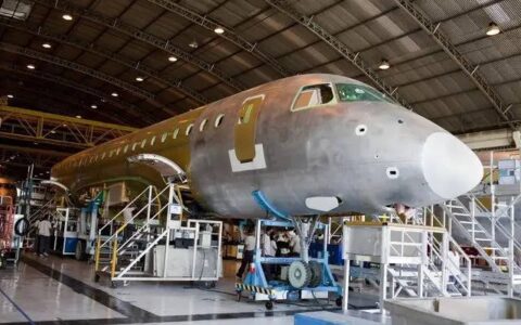 COVID-19大流行继续影响航空涂料行业