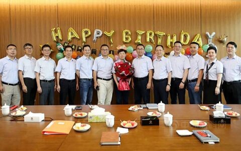 展辰致敬楷模 | 二十四载云和月 初心不改再出发