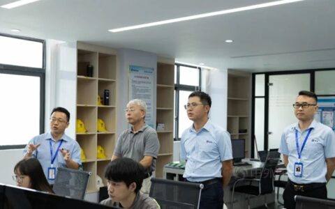 广东省涂料行业协会顾问专家委员会主任阎永江莅临恒和永盛集团参观指导