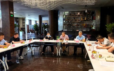 相互尊重，求同存异，锐意进取——艺术涂料产业联盟副理事长会议圆满召开