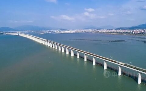 我国首条跨海高铁全线铺轨贯通——双瑞涂料提供长效涂层保护
