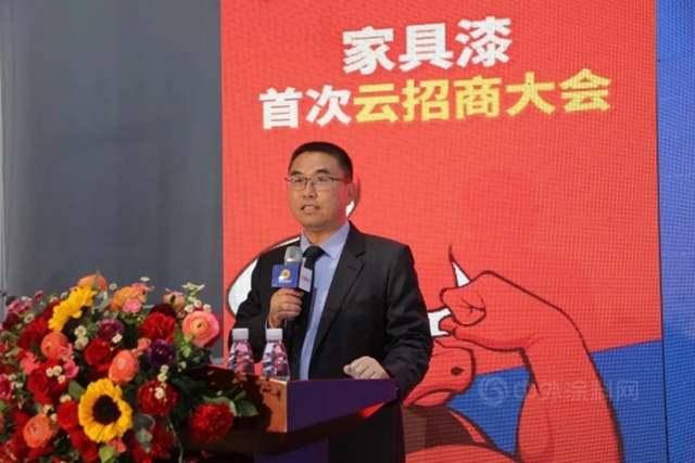 彻骨寒意袭来，展辰转换思维逆风飞扬，五次云招商传递寒意中的正热度