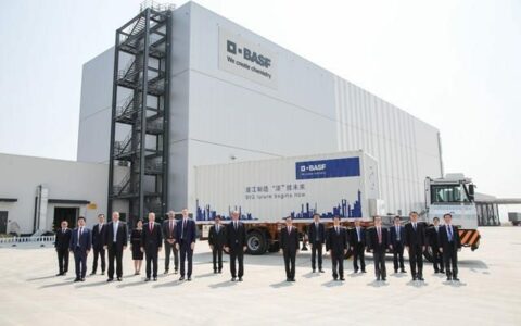 宁与本国总理“作对”，也要增加对华投资，巴斯夫、科思创、宝马、大众……