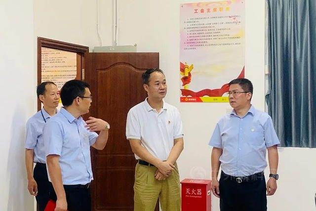 展辰新材珠海工厂党建示范点正式揭牌
