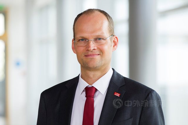 巴斯夫监事会批准薄睦乐继续担任执行董事会主席，并任命Dirk Elvermann为首席财务官