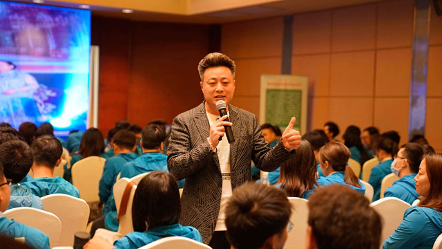 起跑即冲刺，悍高数百营销精英能量满满，即赴全国终端市场