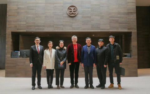 青浦工商联党组书记陈卫群一行莅临书香门地集团走访调研