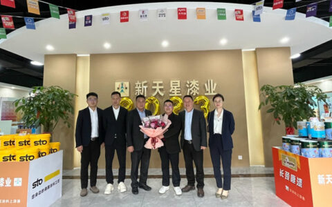 中外涂料网总编李甫年及广东经销大佬莅临漆通产业园考察指导