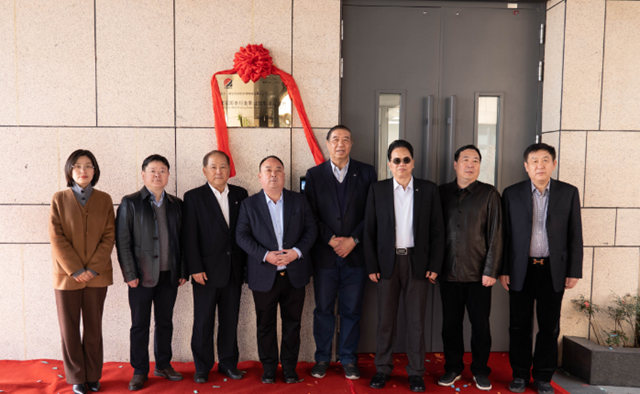 九阳防水聘请朱冬青/羡永彪/瞿培华/赵春山担任公司战略委员会战略顾问
