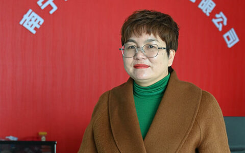 “漆姐”祁丽丽：好生意女人帮，守底线聚人脉