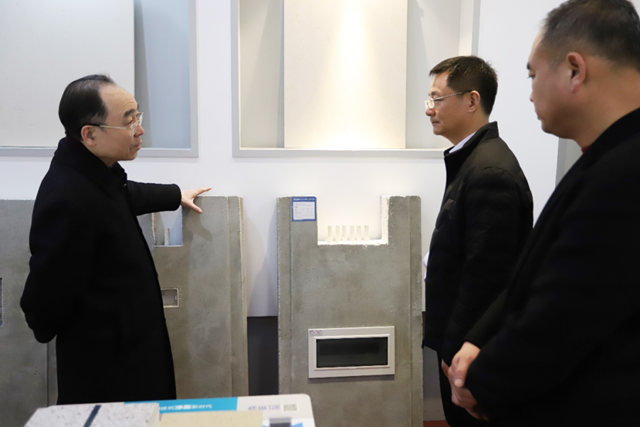 河间市委常委 市政府党组副书记 常务副市长王占强一行莅临富思特考察指导