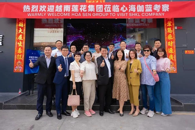 越南莲花集团到心海伽蓝参观交流