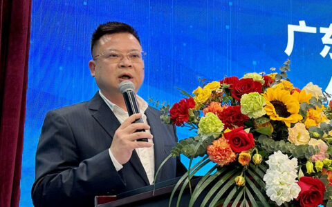 七年研发终获国家发明专利！润立这款抗病毒涂料牛在哪？