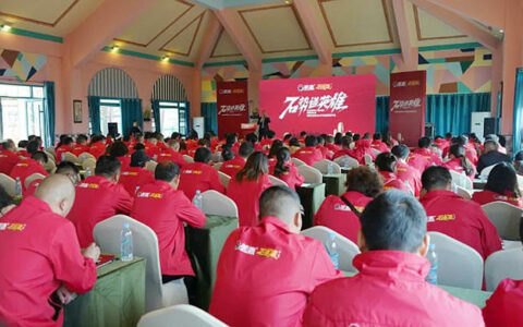 只要下雨, 外墙整年如新! 美惠石感漆发布2023征战“神器”