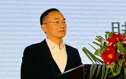 畅谈大趋势 描绘新蓝涂 ——第二届西部涂料产业发展高峰论坛暨成都涂协一届四次代表大会举行