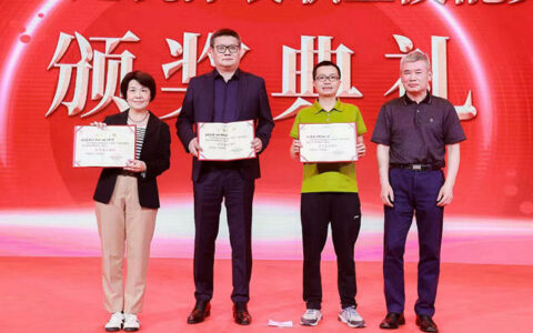 阿克苏诺贝尔/华润/立邦斩获前三名！全国建筑涂装职业技能大赛总决赛尽显英雄本色