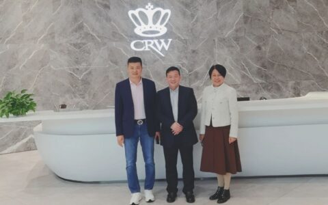 嘉禾乡墅科技公司到英皇卫浴参观交流