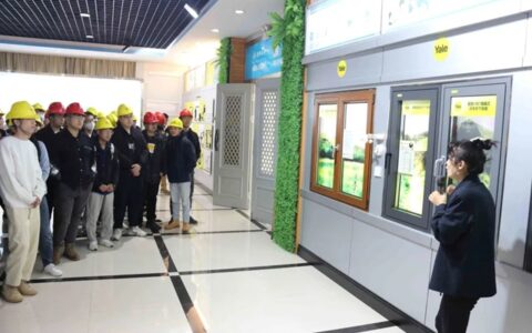 亚萨合莱国强五金与山东建筑大学材料与科学工程学院交流活动