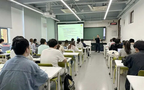 德房家&同济大学研讨交流会开启，共探“德国前沿健康净活水理念与方案”