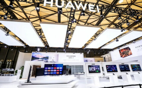 欧普照明携手华为亮相2023AWE，点亮未来智慧生活无限可能