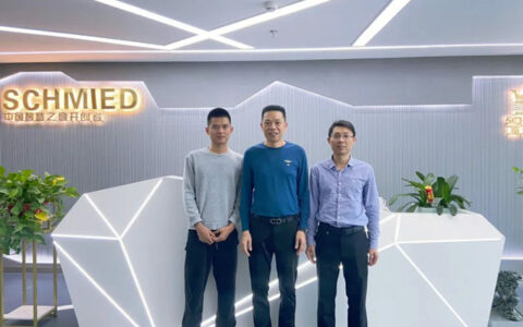 深圳大学物理与光电工学学院罗院长走访施米德调研参观