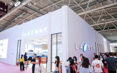 LAZBOY携多款新品亮相深圳展会！