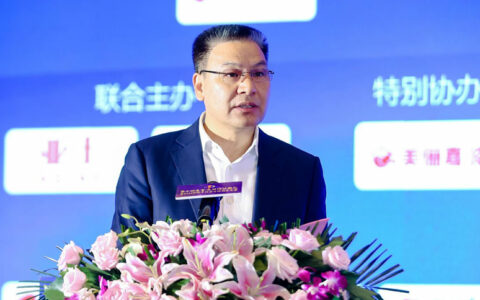 做大做强民族品牌，为实现涂料强国贡献力量  ——亚士董事长李金钟第十四届金漆奖峰会致辞