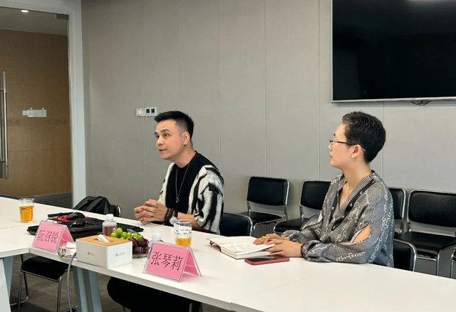 华艺照明入会佛山市室内设计协会，凝聚高端设计力量！