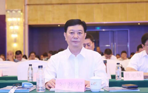 刘普军：栉风沐雨历艰辛，砥砺奋进续新篇