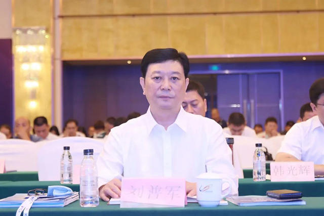刘普军：栉风沐雨历艰辛，砥砺奋进续新篇