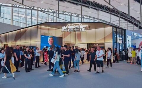 尚品宅配强势登陆建博会：AI破局，开启全屋定制随心选时代！