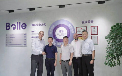 德国weiss总裁Christian Doelle及高管到访博乐系统门窗